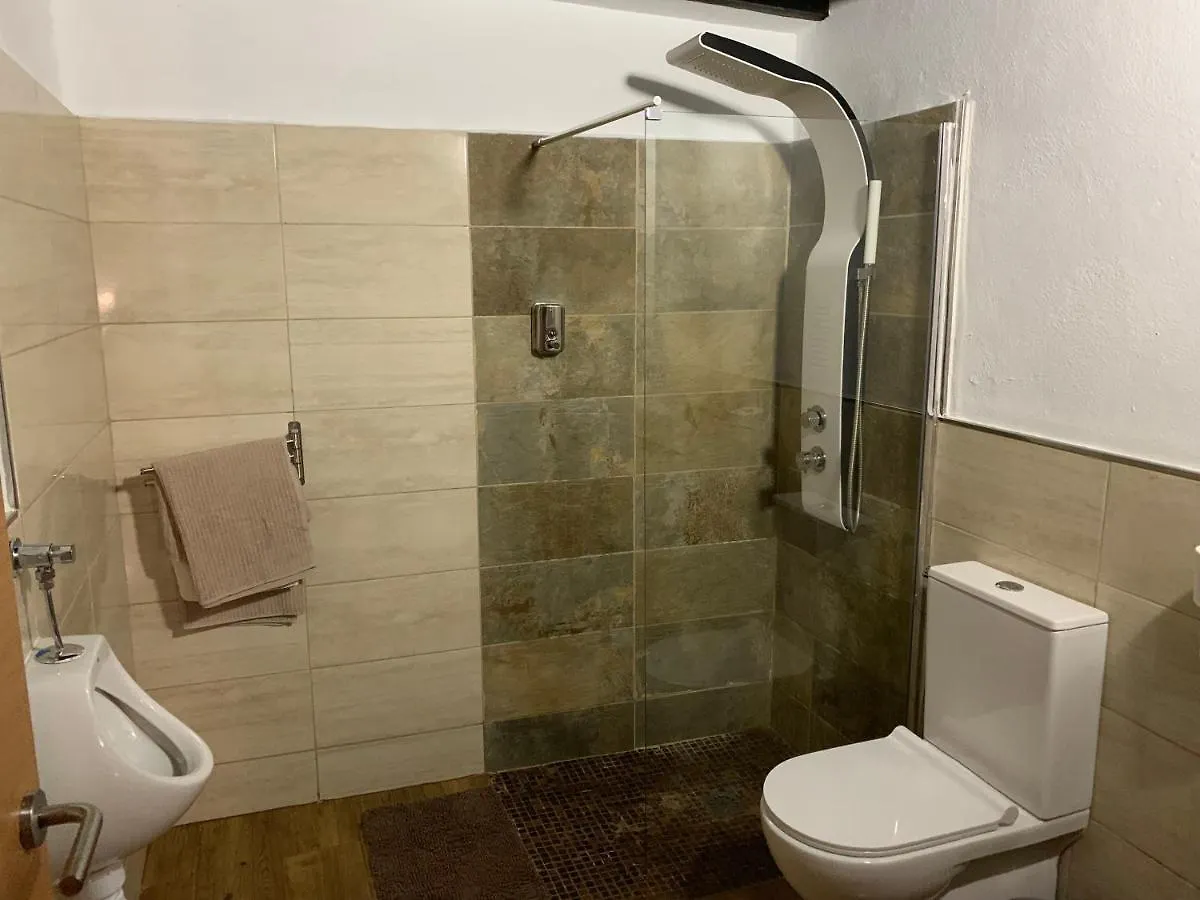 Gospodarstwo wiejskie Pensjonat Valtisya Pool And Airport Telde