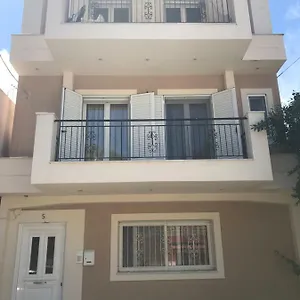 https://la-casa-di-nonna-argostoli.kefaloniahotels.net