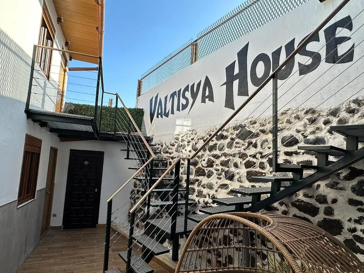 Gasthaus Valtisya Pool And Airport Telde Landhaus