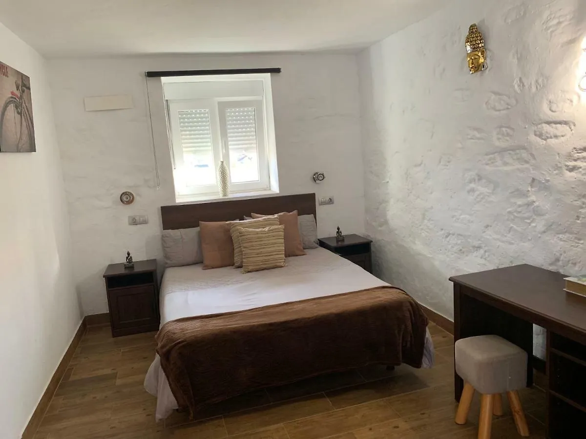 Valtisya Pool And Airport Guest House Telde