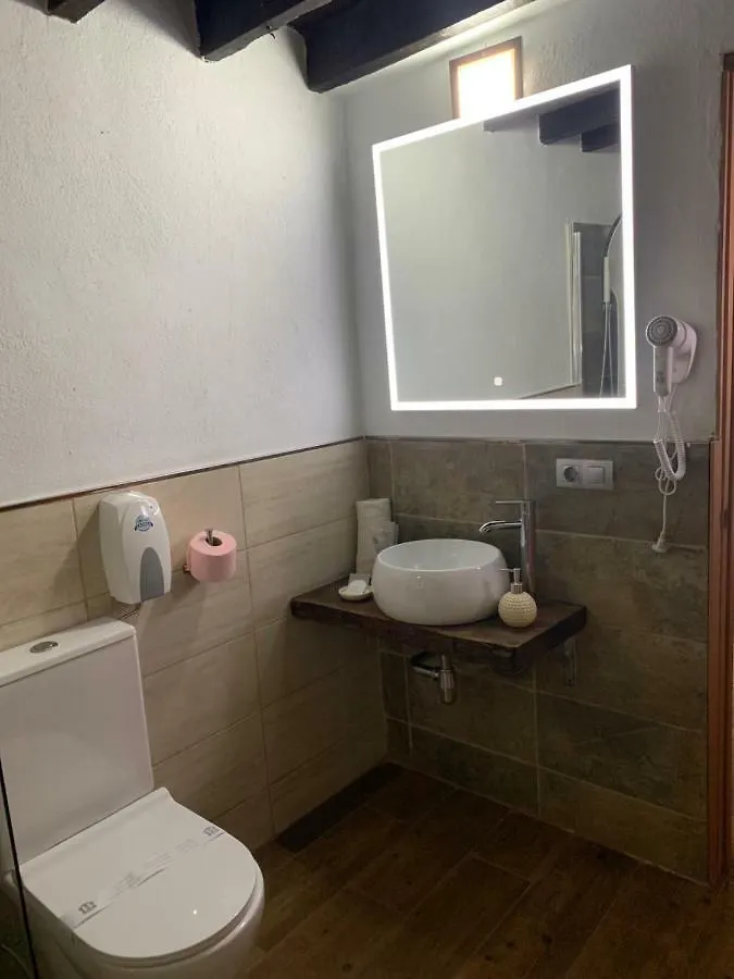 Valtisya Pool And Airport Guest House Telde