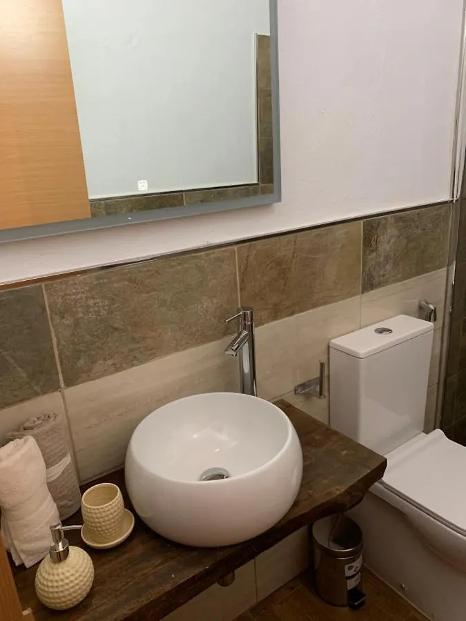 Country house Valtisya Pool And Airport Guest House Telde